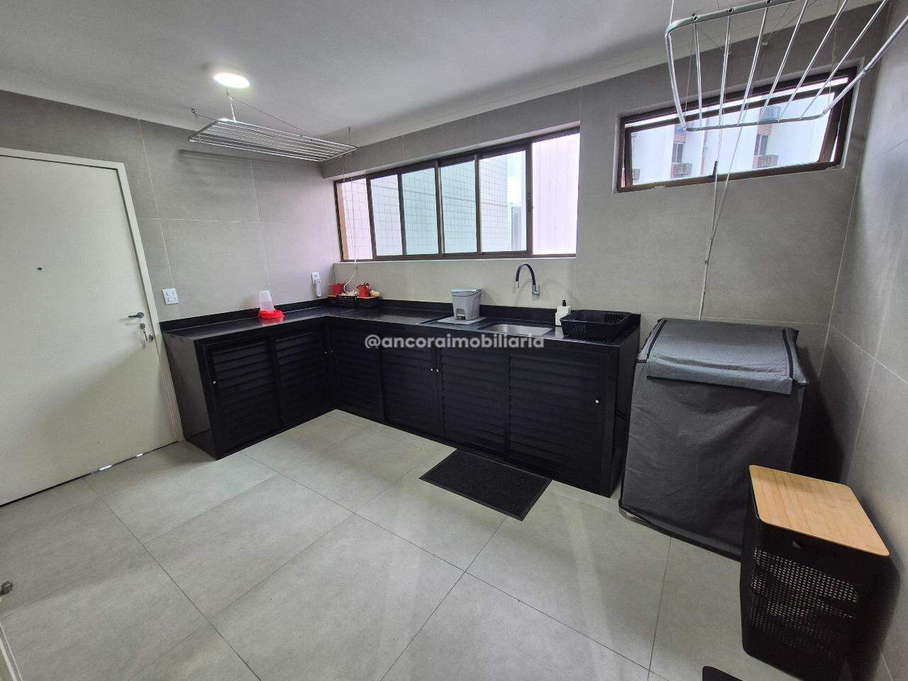 Apartamento à venda no Graças: 