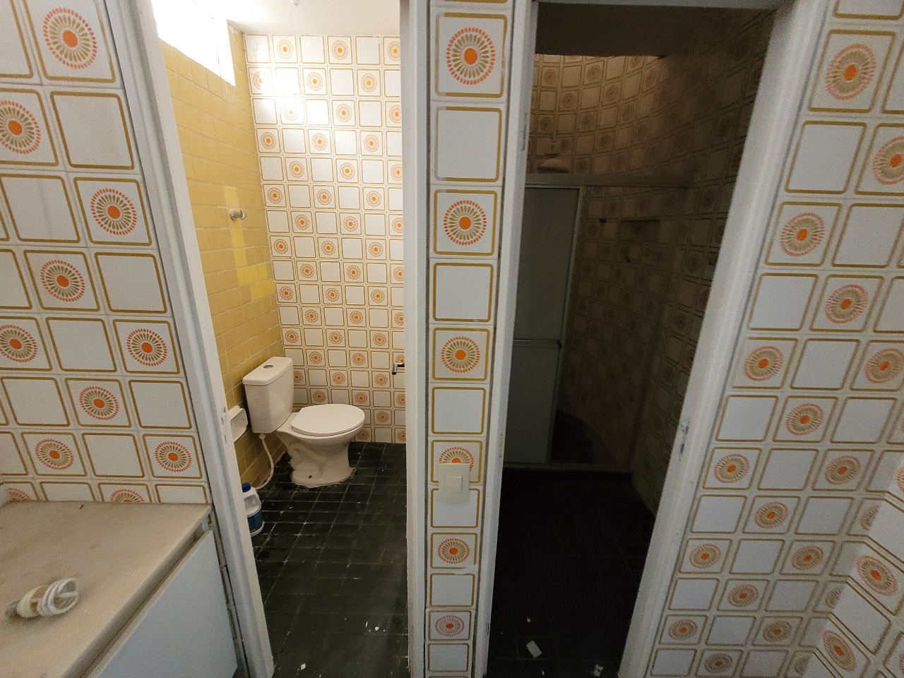 Casa Comercial para aluguel no Candeias: 