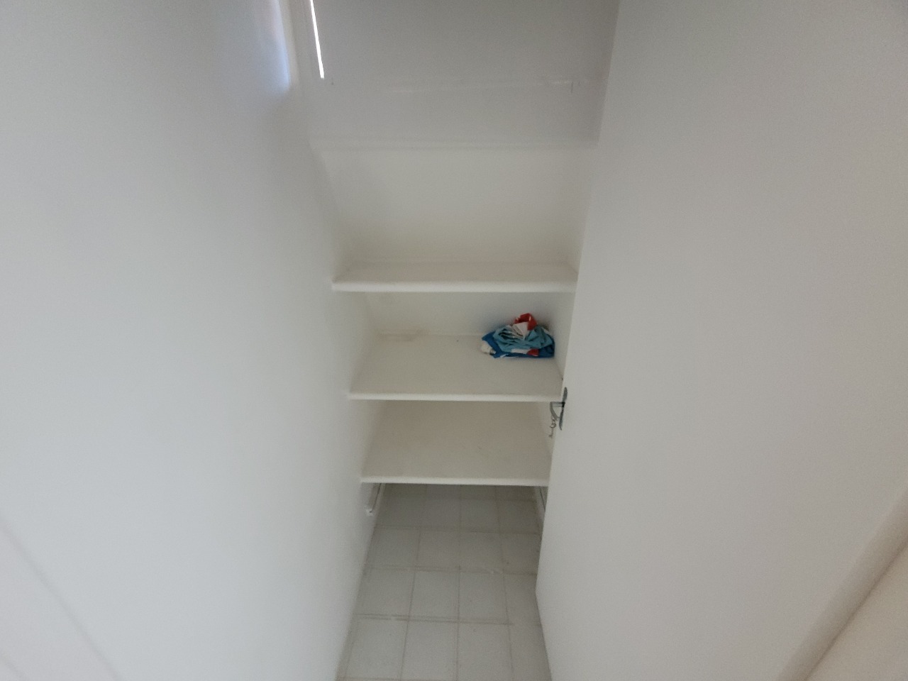 Casa Comercial para aluguel no Candeias: 