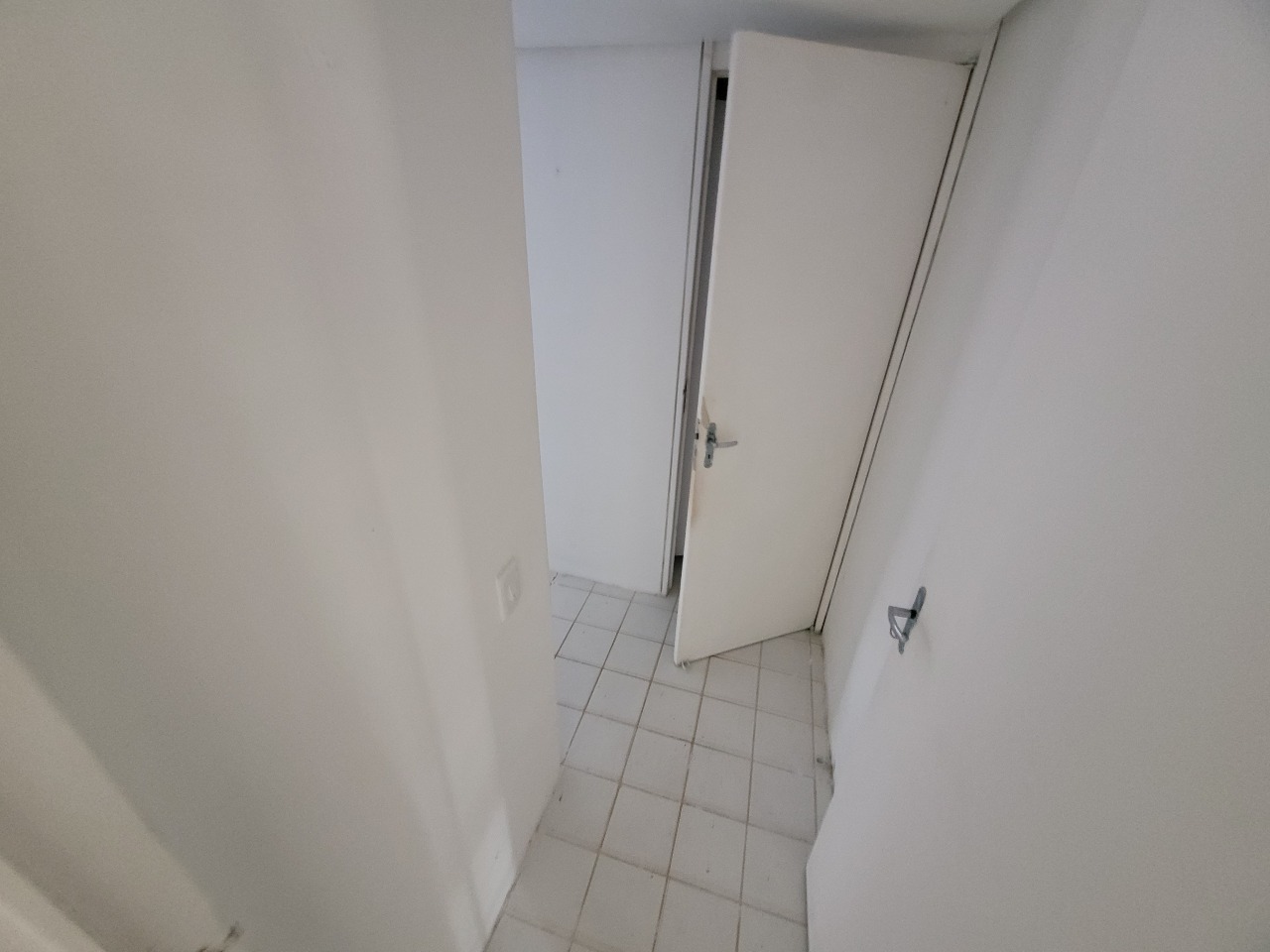 Casa Comercial para aluguel no Candeias: 