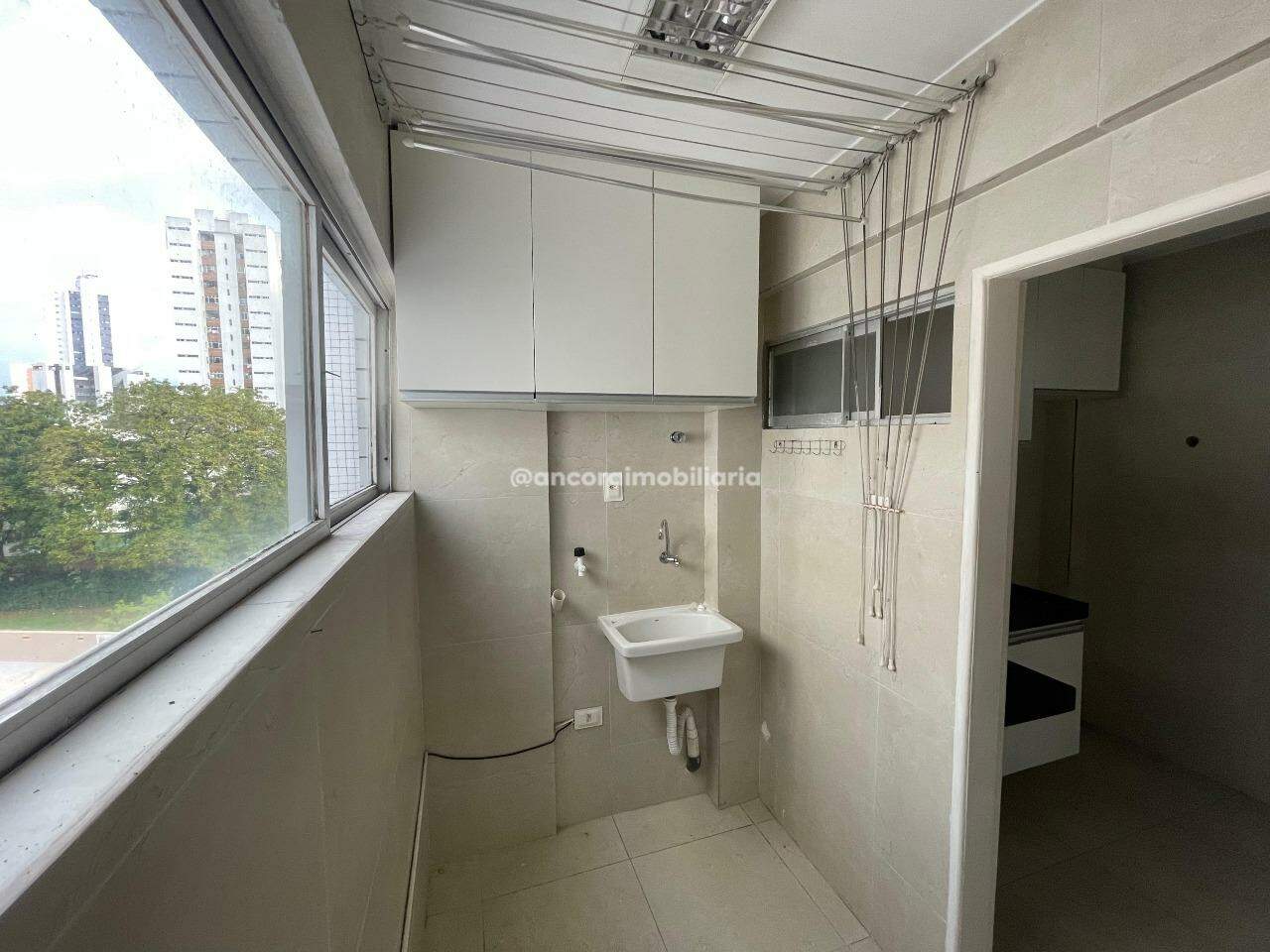 Apartamento para aluguel no Aflitos: