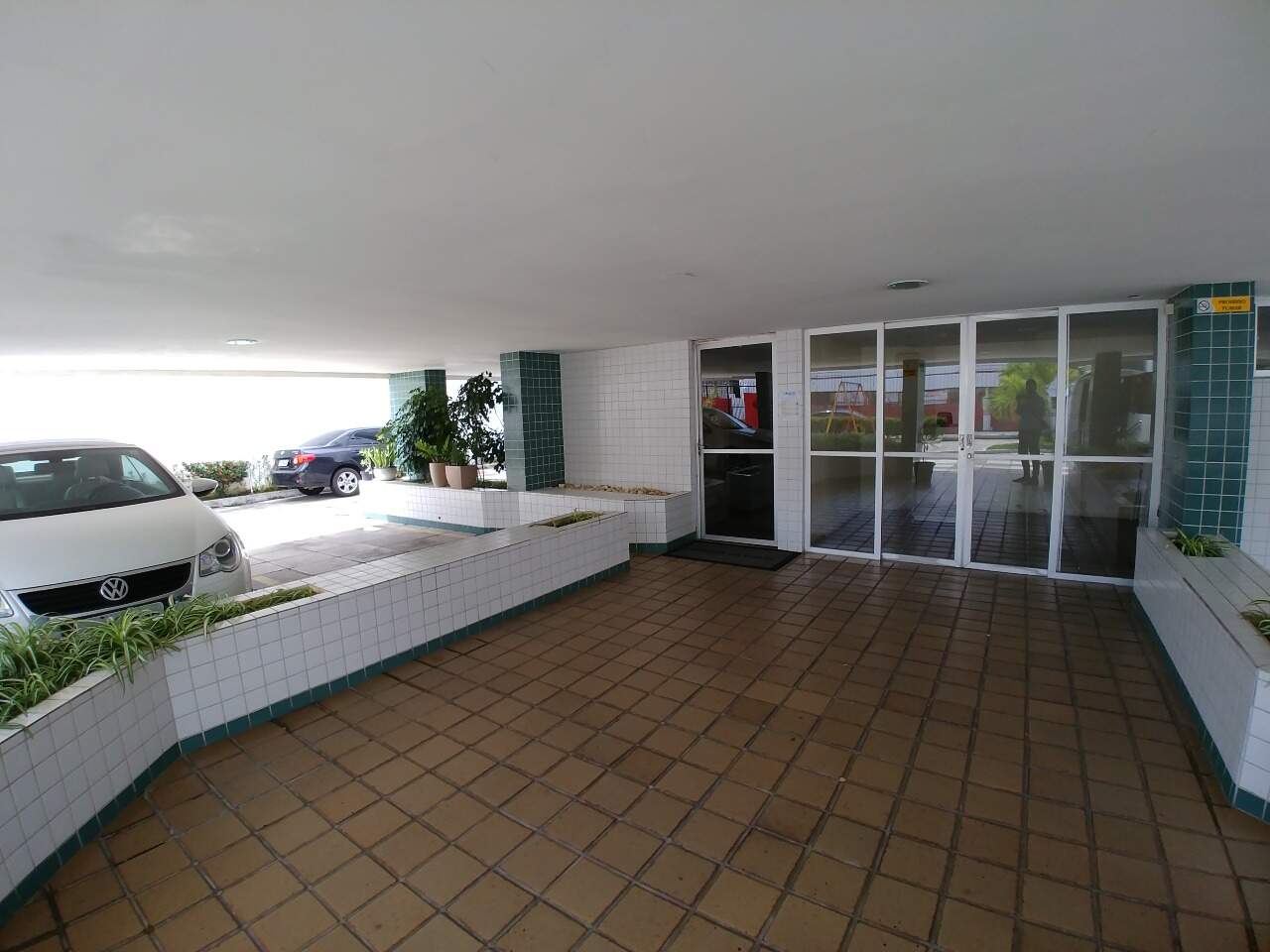 Apartamento para aluguel no Aflitos: