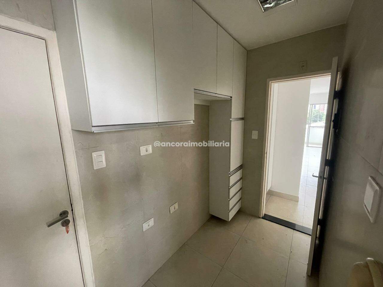 Apartamento para aluguel no Aflitos: