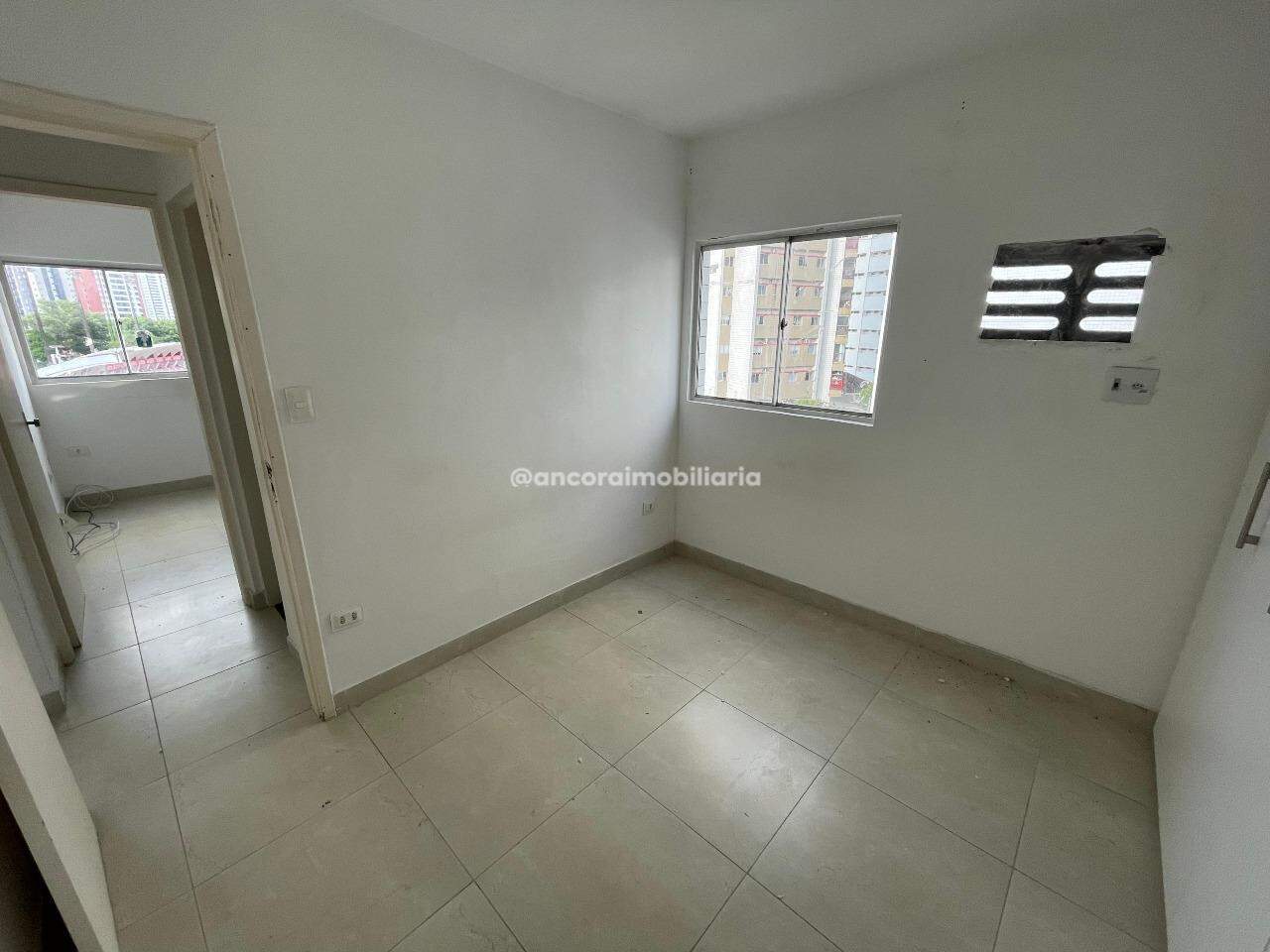 Apartamento para aluguel no Aflitos: