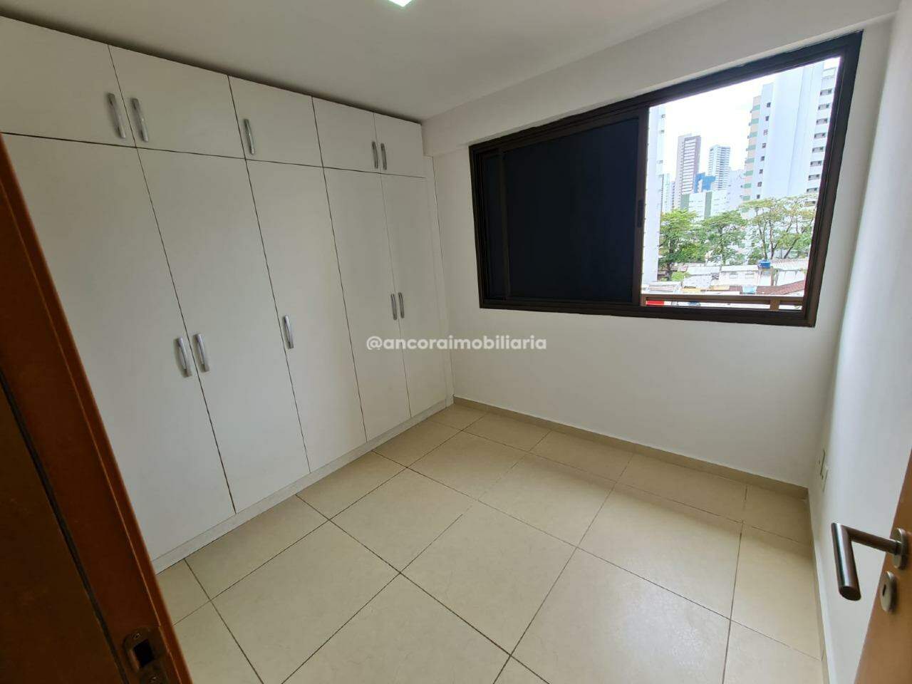 Apartamento para aluguel no Graças: 