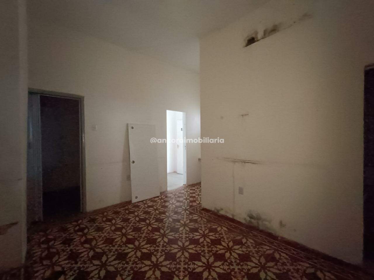 Casa Comercial para aluguel no Boa Vista: 