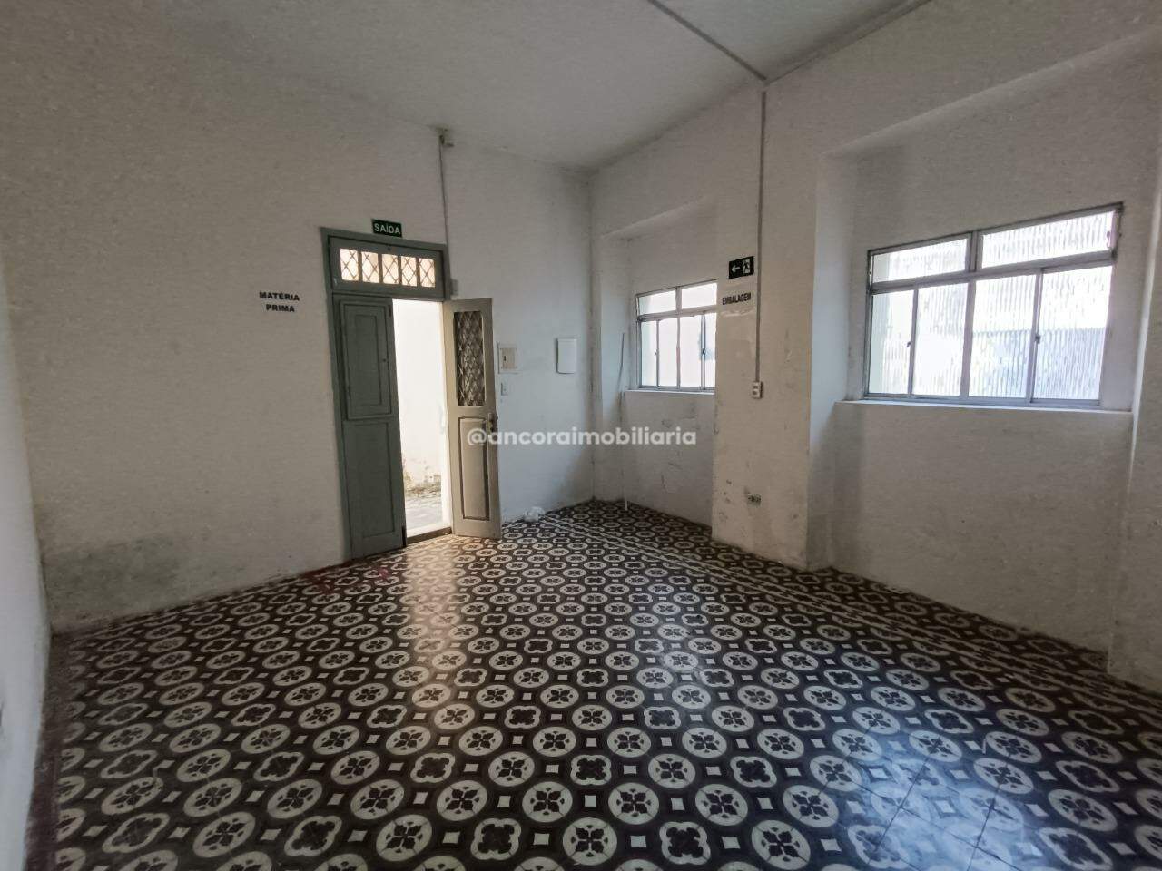 Casa Comercial para aluguel no Boa Vista: 
