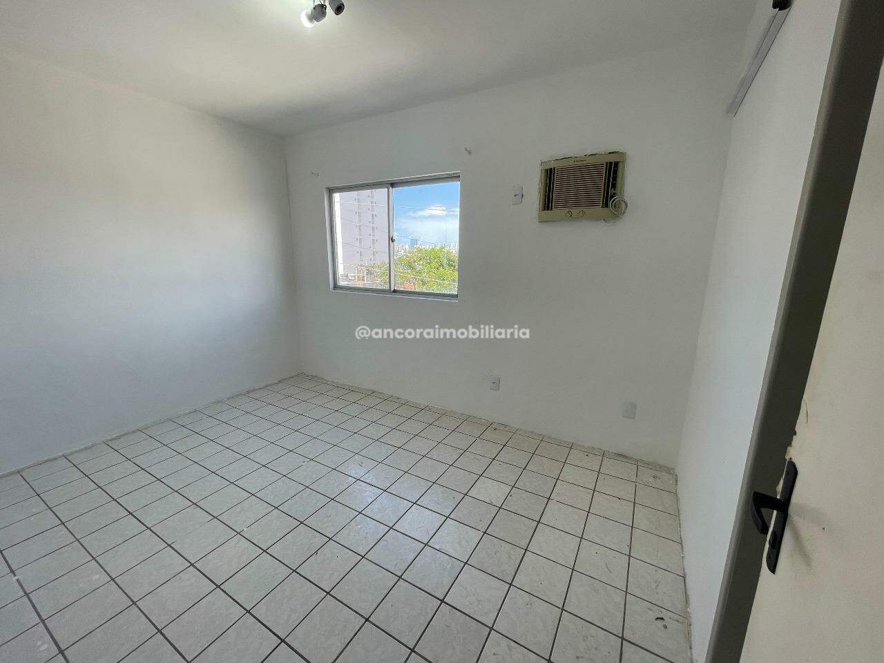Apartamento para aluguel no Imbiribeira: 