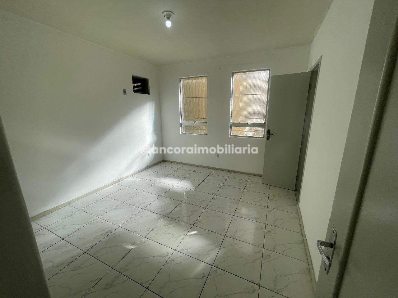 Apartamento para aluguel no Parnamirim: 