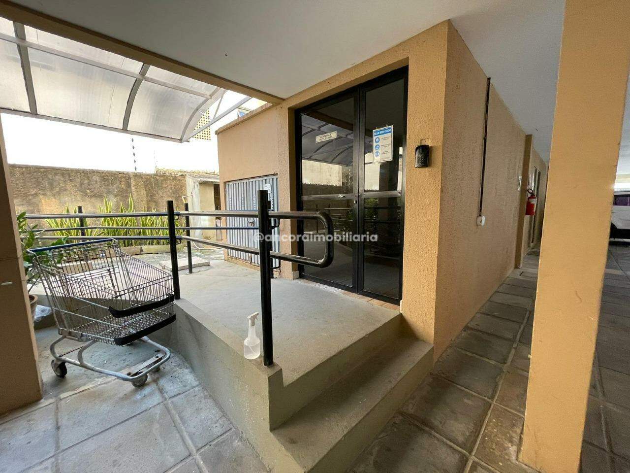 Apartamento para aluguel no Campo Grande: 