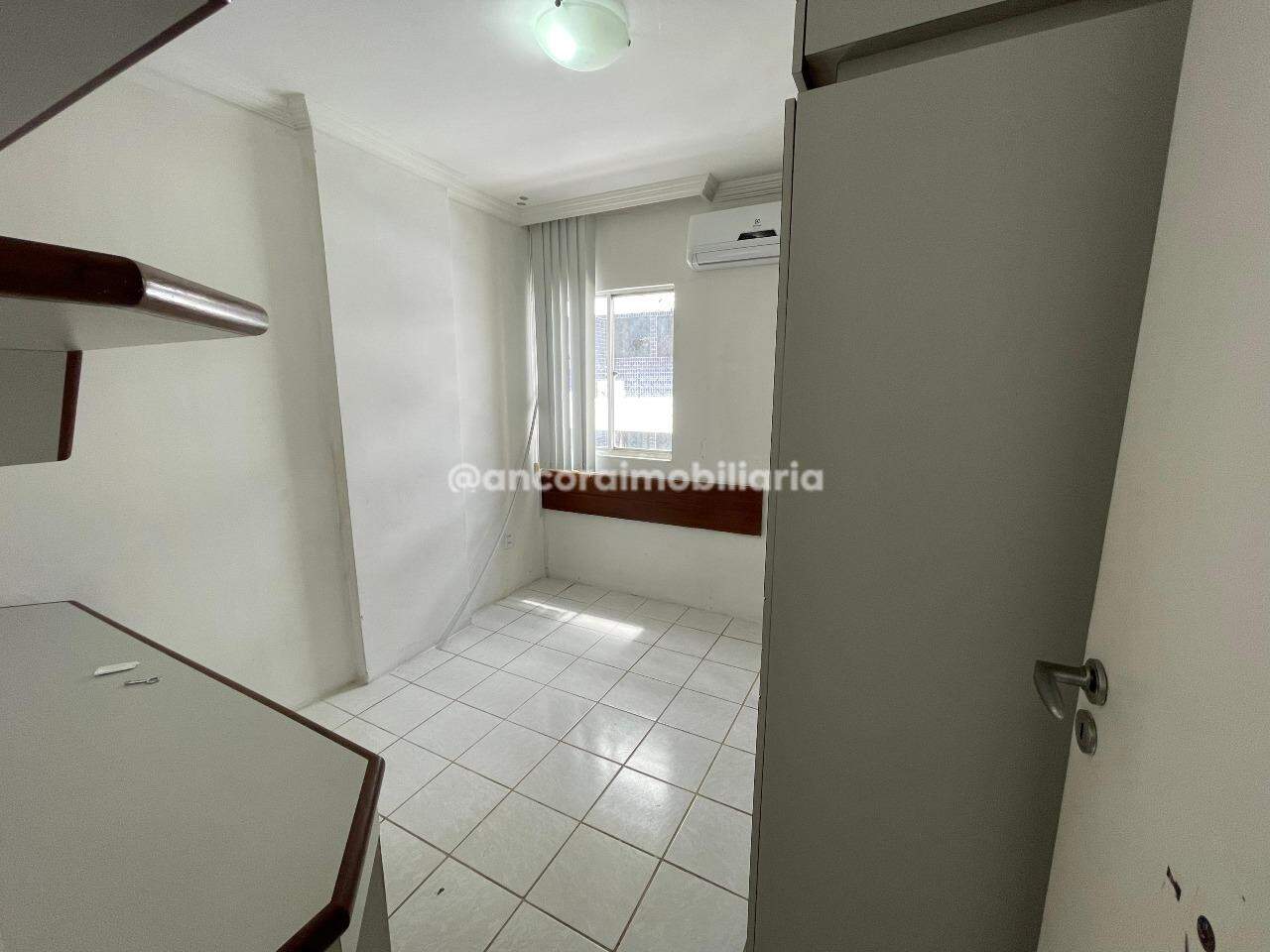 Apartamento para aluguel no Campo Grande: 