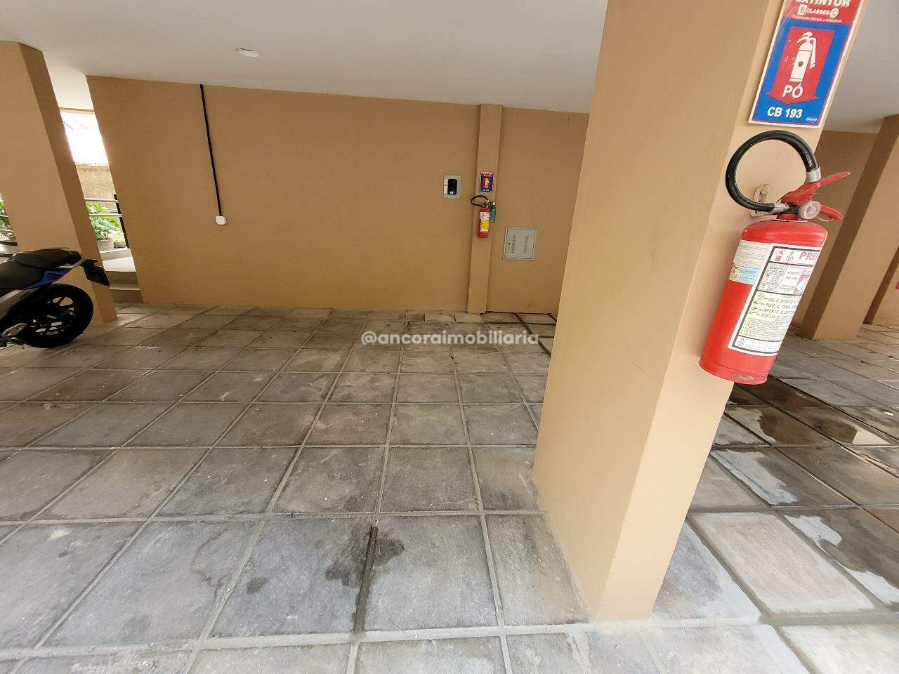 Apartamento para aluguel no Campo Grande: 