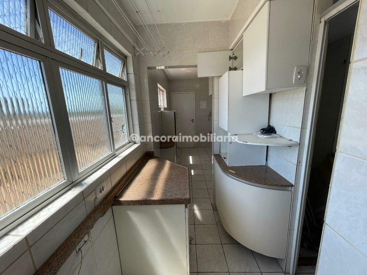 Apartamento para aluguel no Campo Grande: 