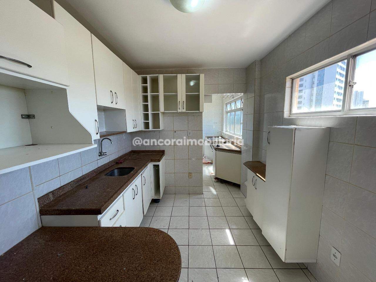 Apartamento para aluguel no Campo Grande: 