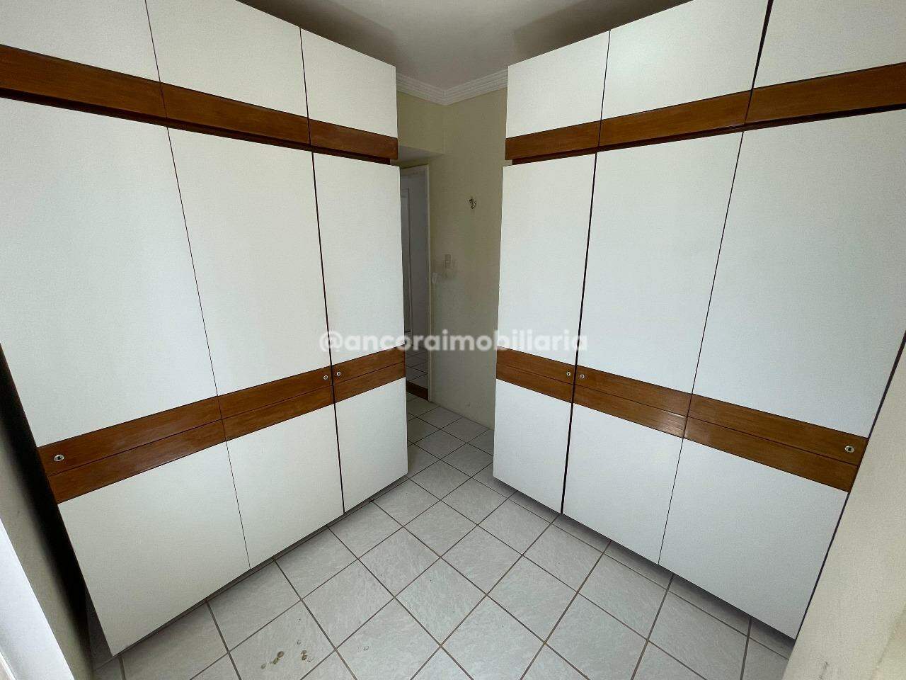 Apartamento para aluguel no Campo Grande: 