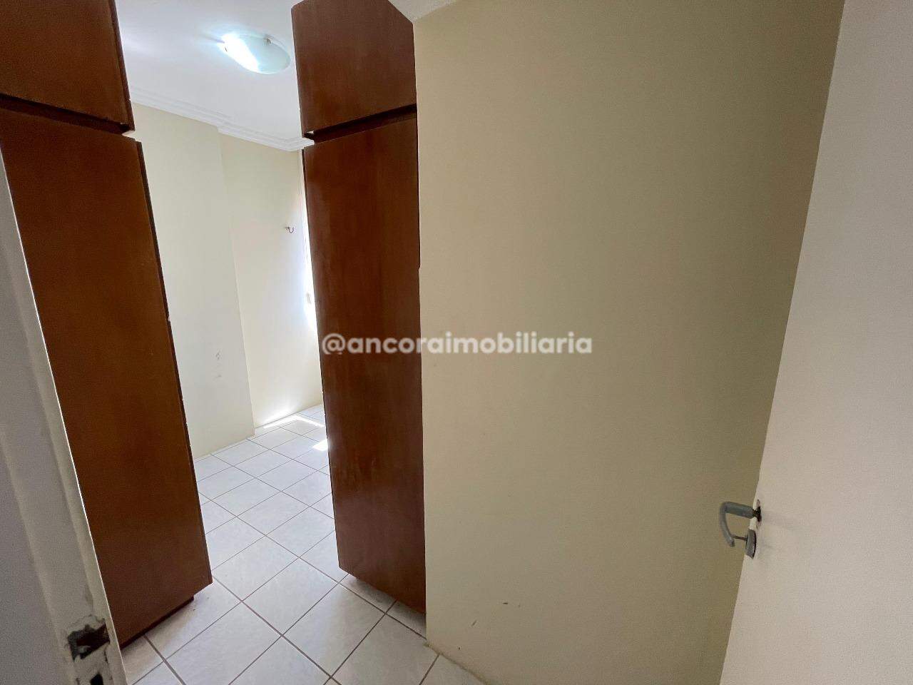 Apartamento para aluguel no Campo Grande: 