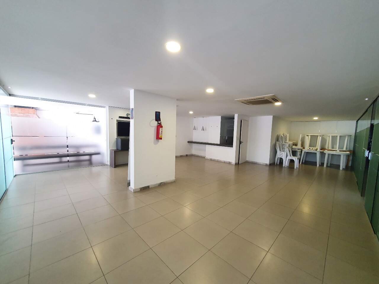Apartamento para aluguel no Madalena: 