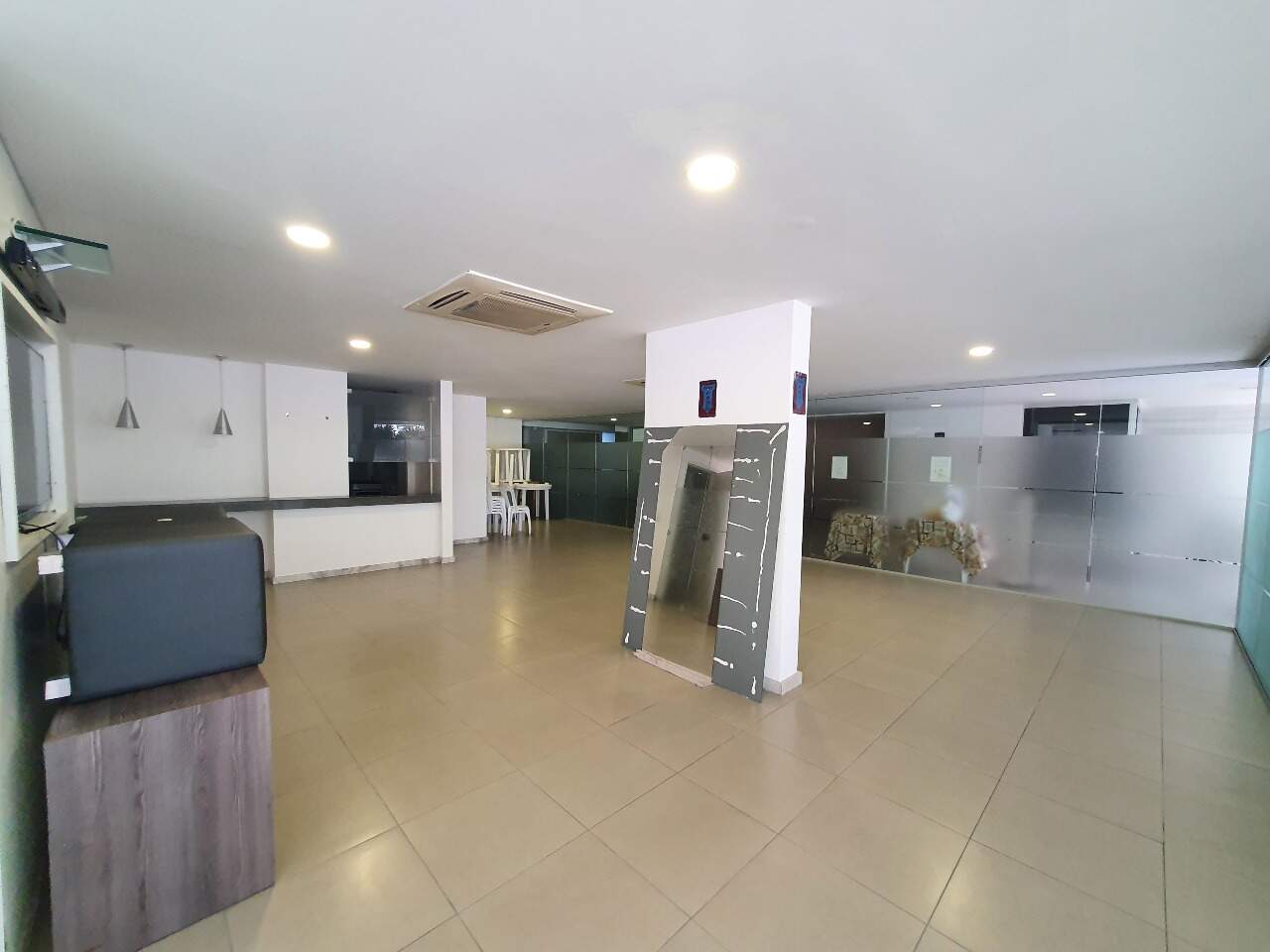 Apartamento para aluguel no Madalena: 
