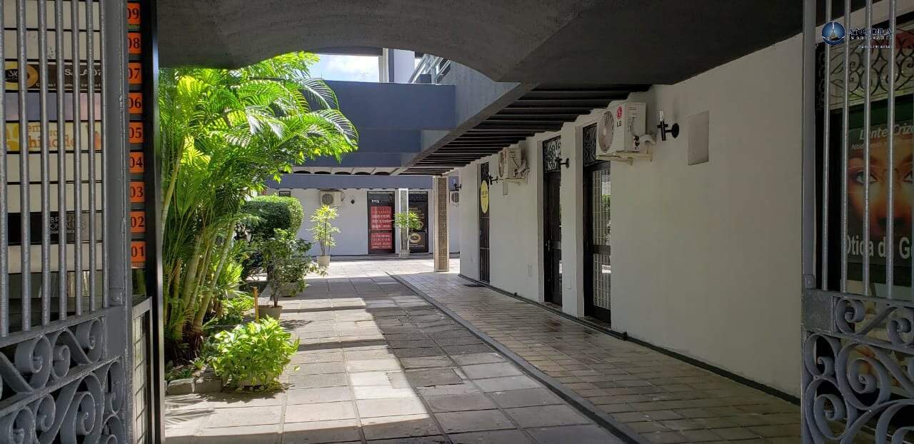 Sala para aluguel no Graças: 