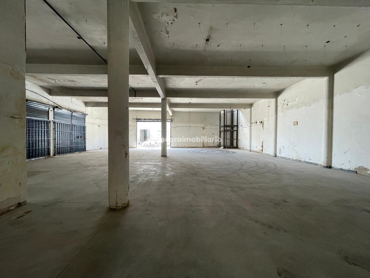 Galpão para aluguel no Santo Amaro: