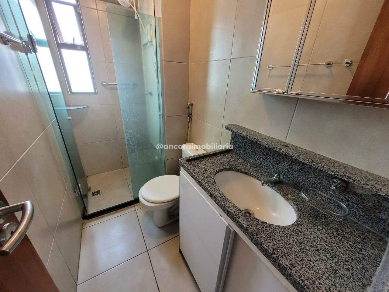 Apartamento para aluguel no Parnamirim: 