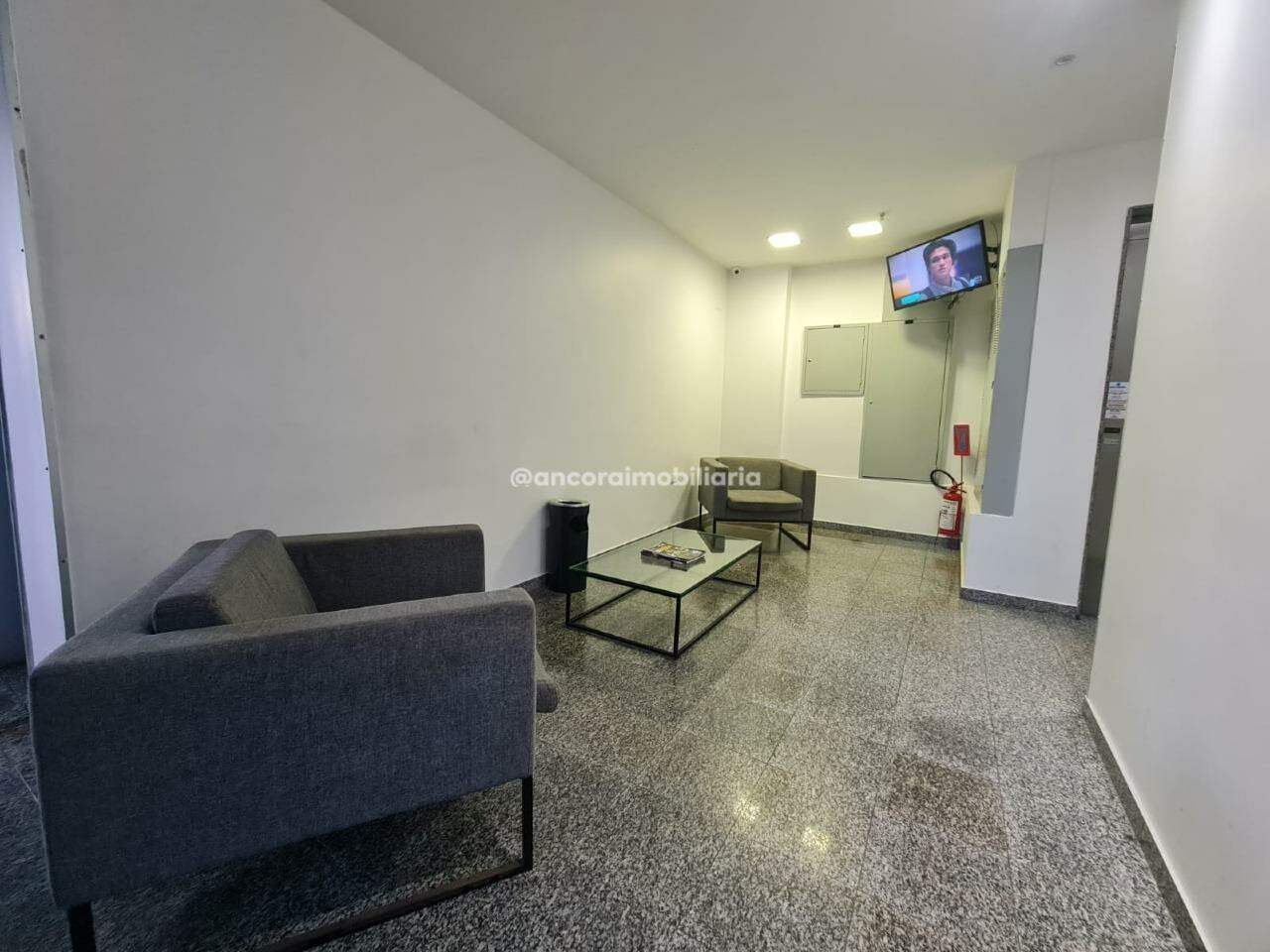 Sala para aluguel no Torreão: 