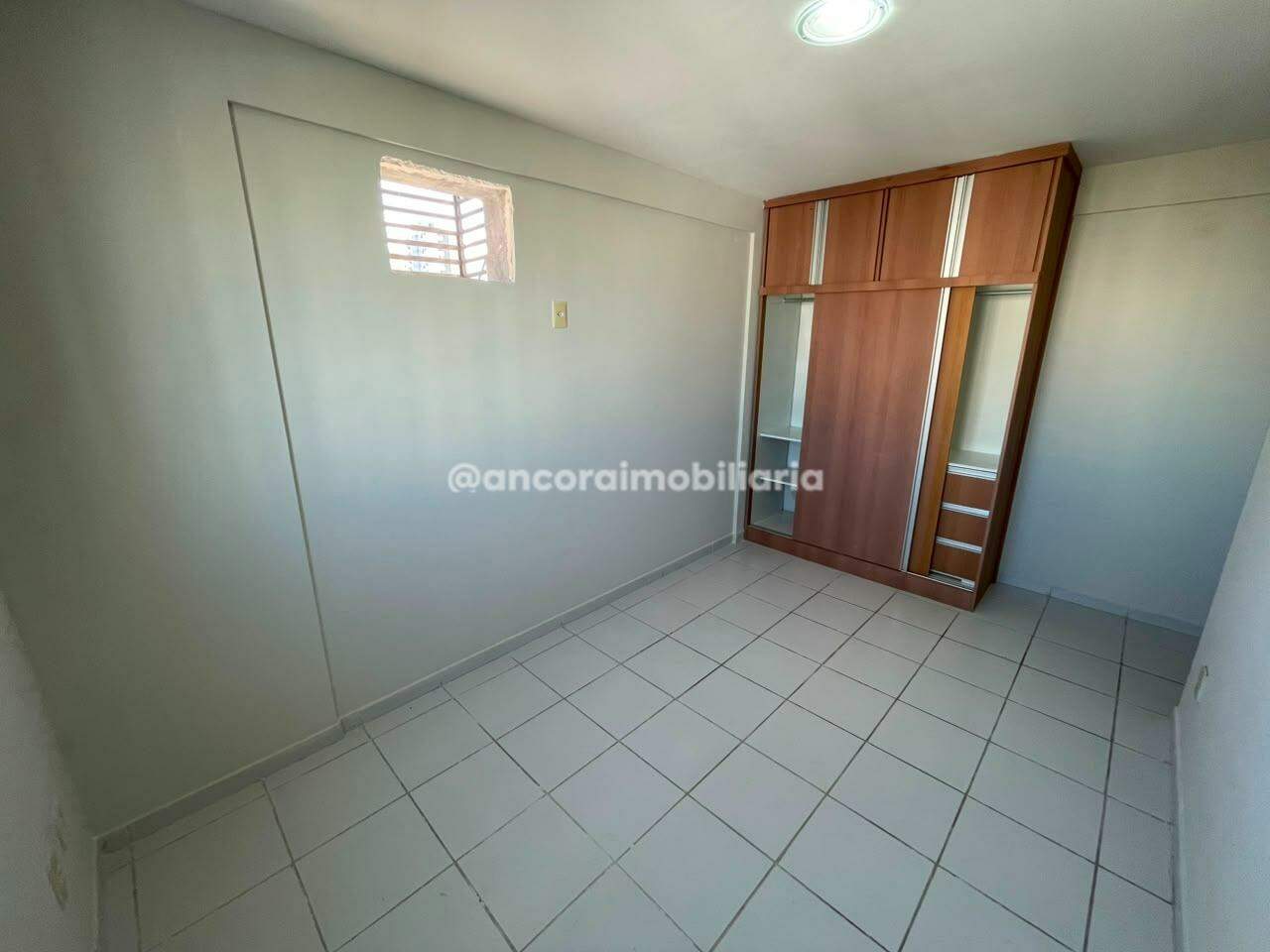 Apartamento para aluguel no Tamarineira: 