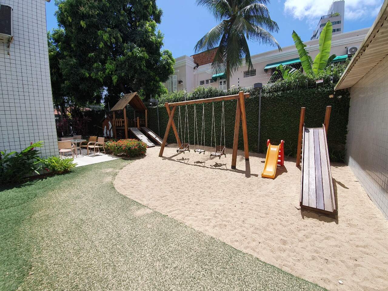 Apartamento para aluguel no Tamarineira: 