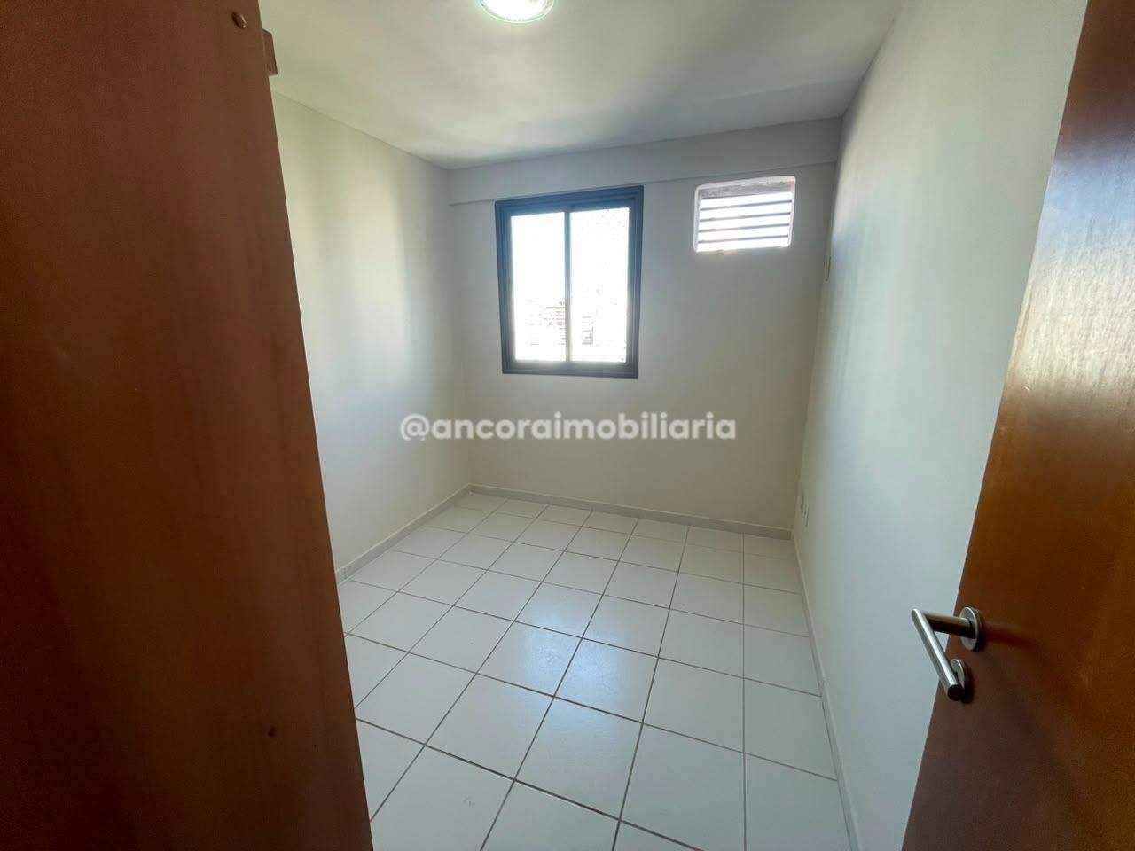 Apartamento para aluguel no Tamarineira: 