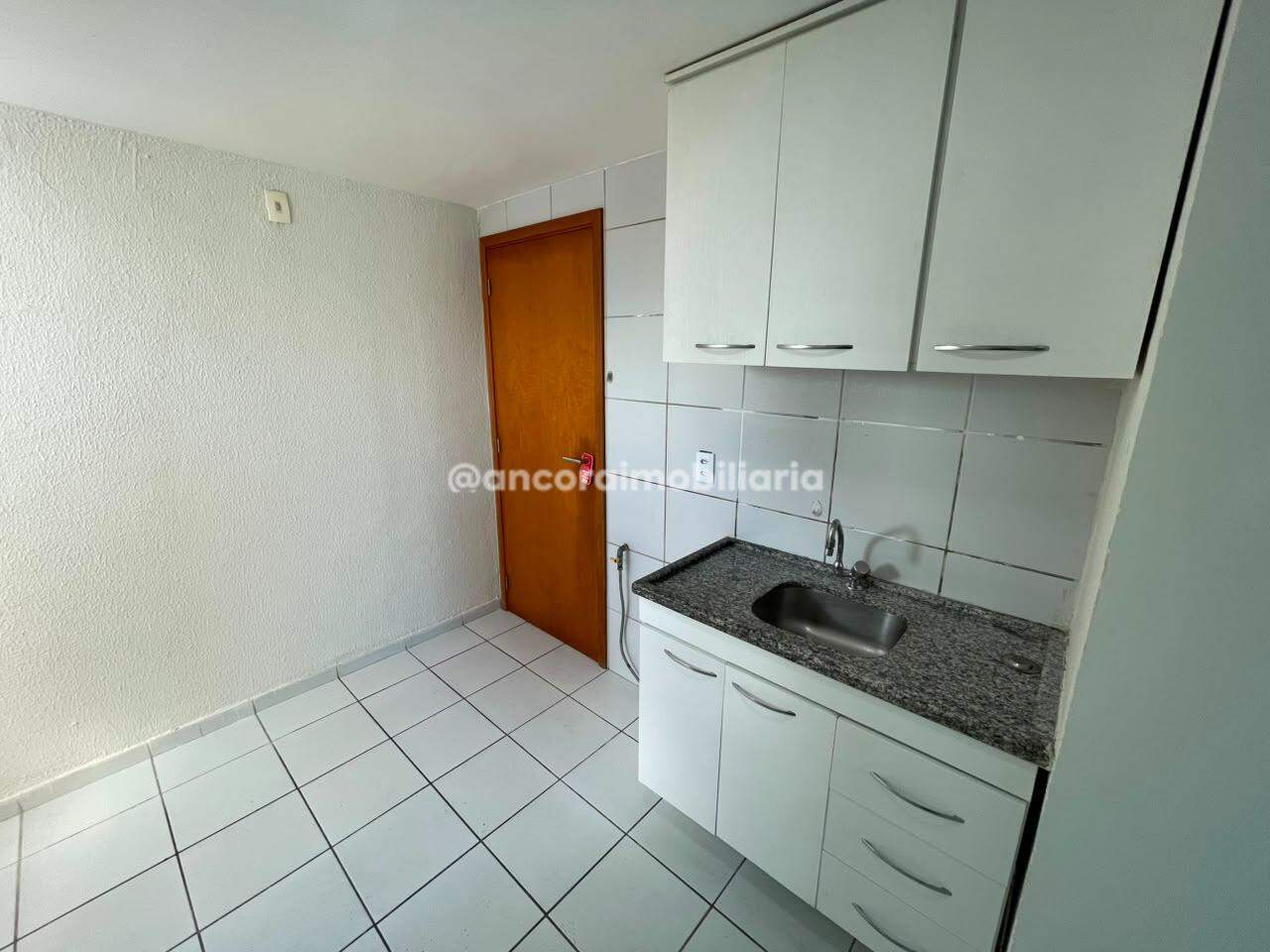 Apartamento para aluguel no Tamarineira: 