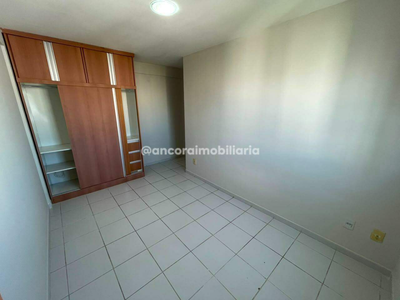 Apartamento para aluguel no Tamarineira: 