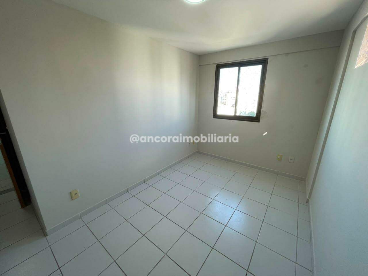Apartamento para aluguel no Tamarineira: 