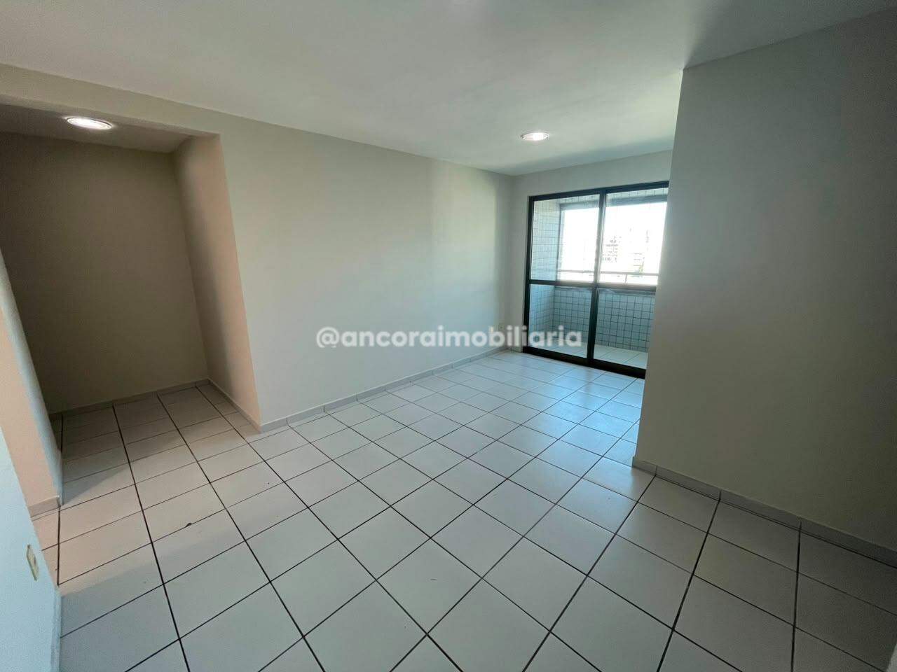 Apartamento para aluguel no Tamarineira: 