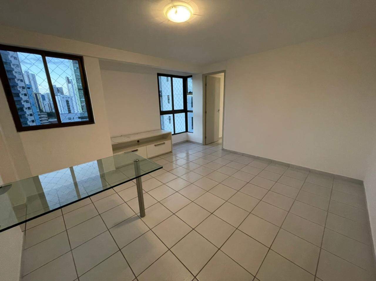 Apartamento para aluguel no Madalena: 