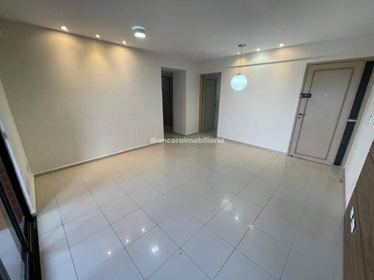 Apartamento para aluguel no Casa Amarela: 