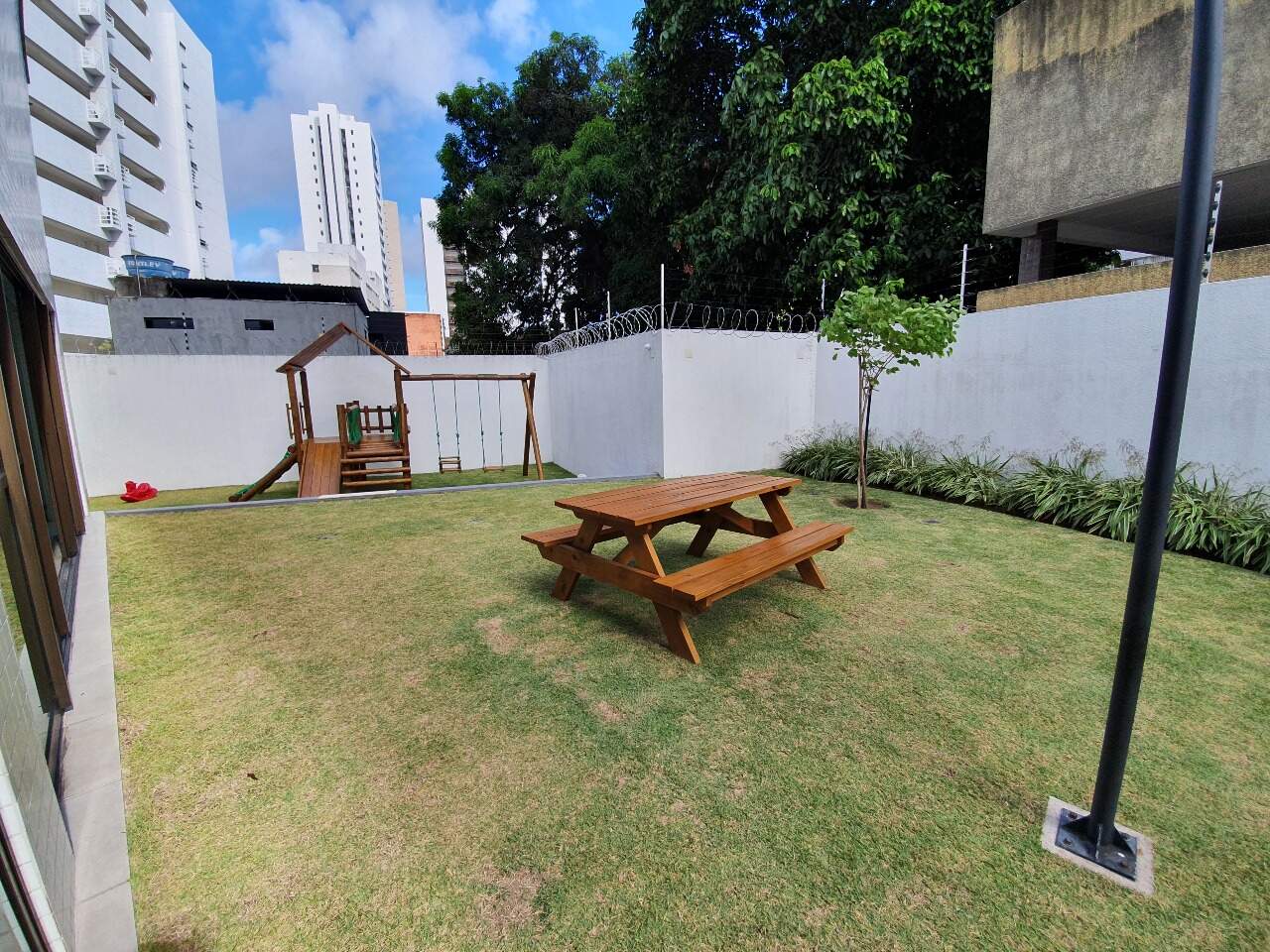 Apartamento para aluguel no Madalena: