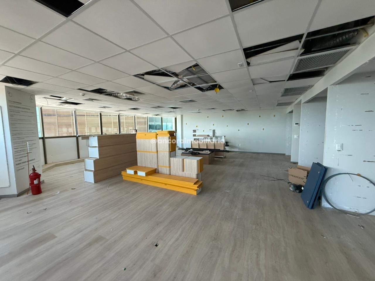 Sala para aluguel no Pina: 