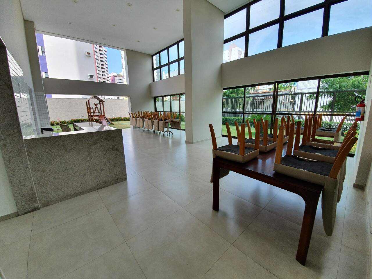 Apartamento para aluguel no Candeias: 