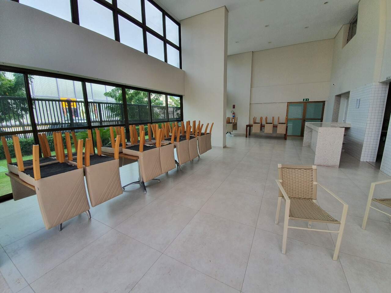 Apartamento para aluguel no Candeias: 