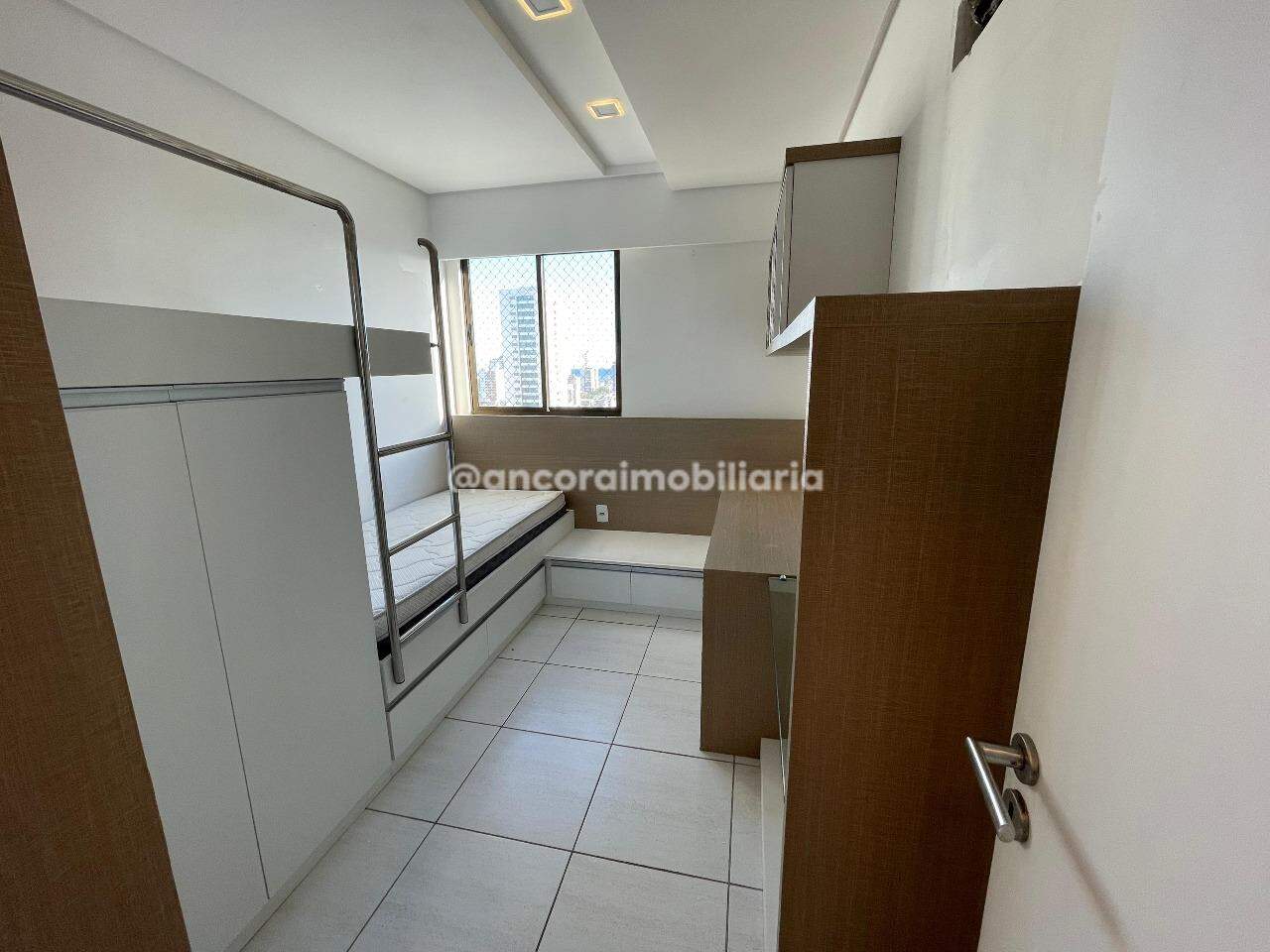 Apartamento para aluguel no Candeias: 