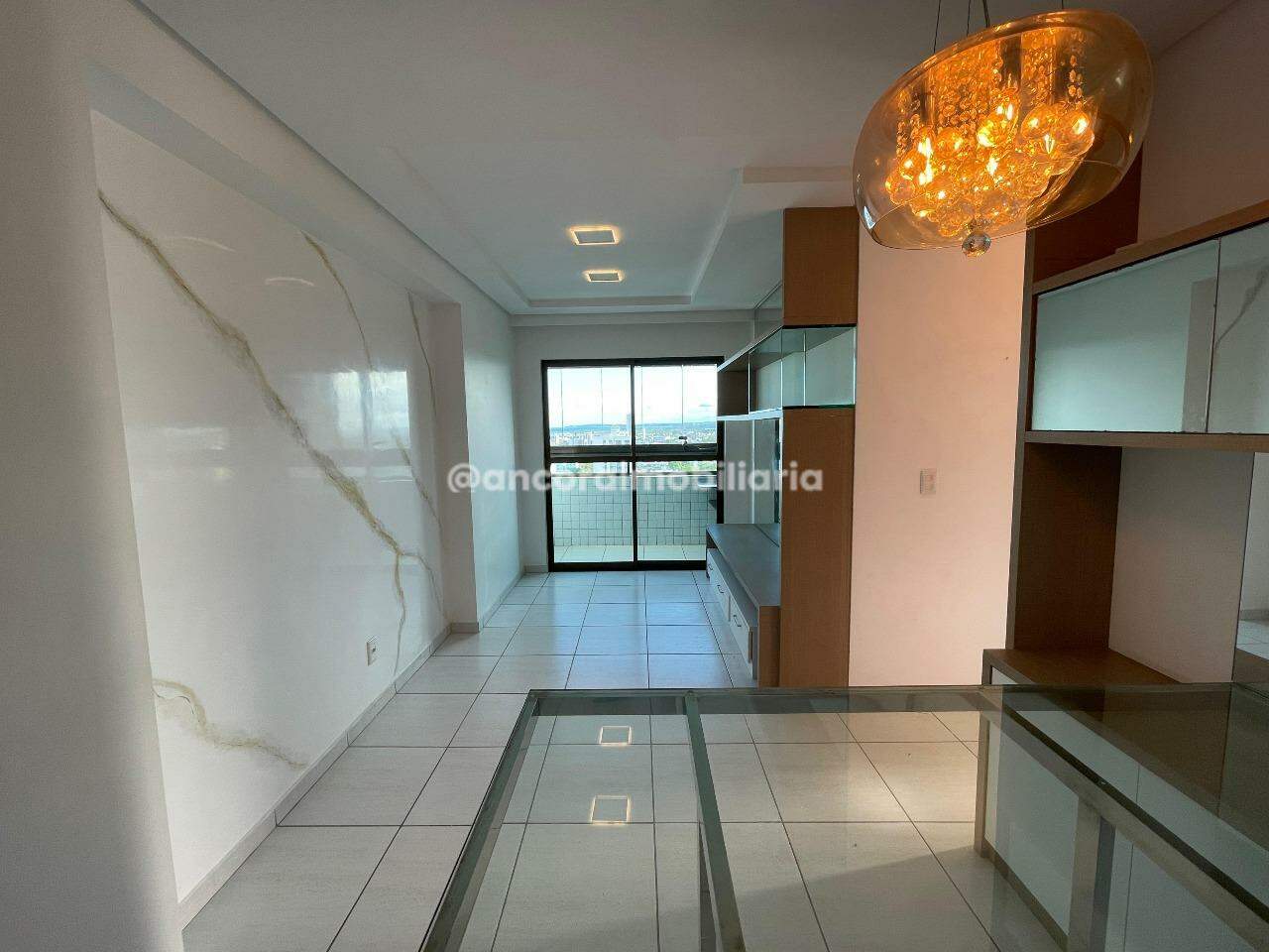 Apartamento para aluguel no Candeias: 
