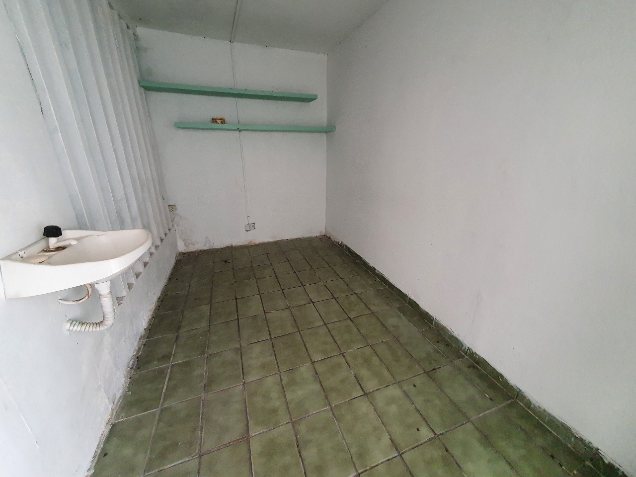 Casa Comercial para aluguel no Iputinga: 