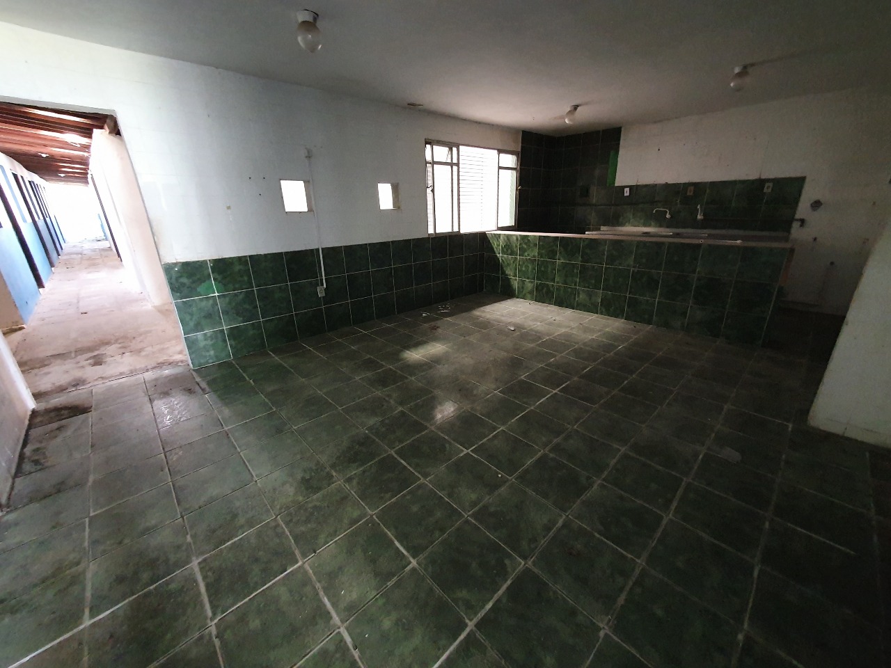 Casa Comercial para aluguel no Iputinga: 