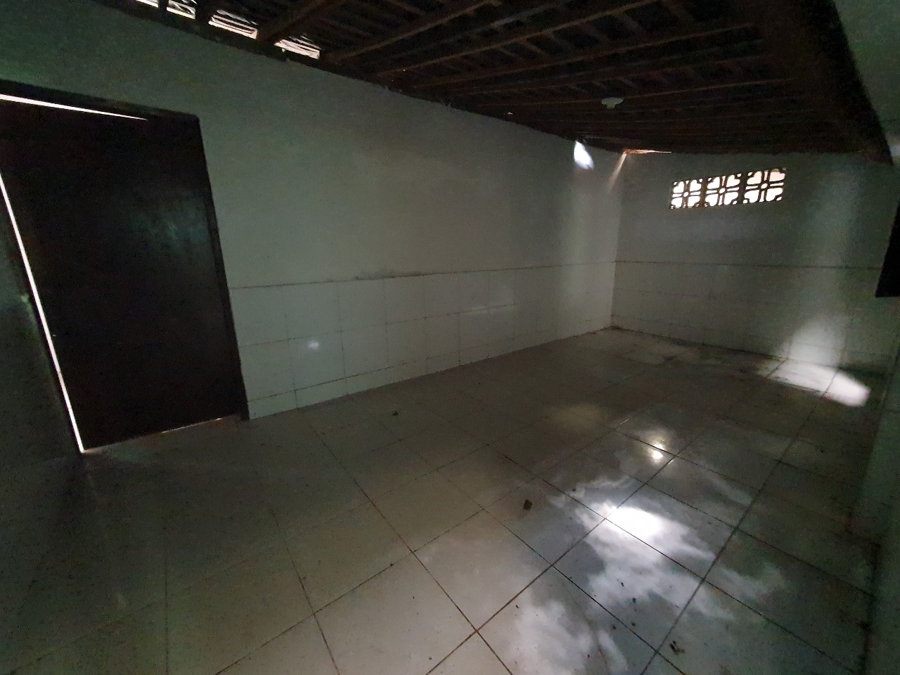 Casa Comercial para aluguel no Iputinga: 