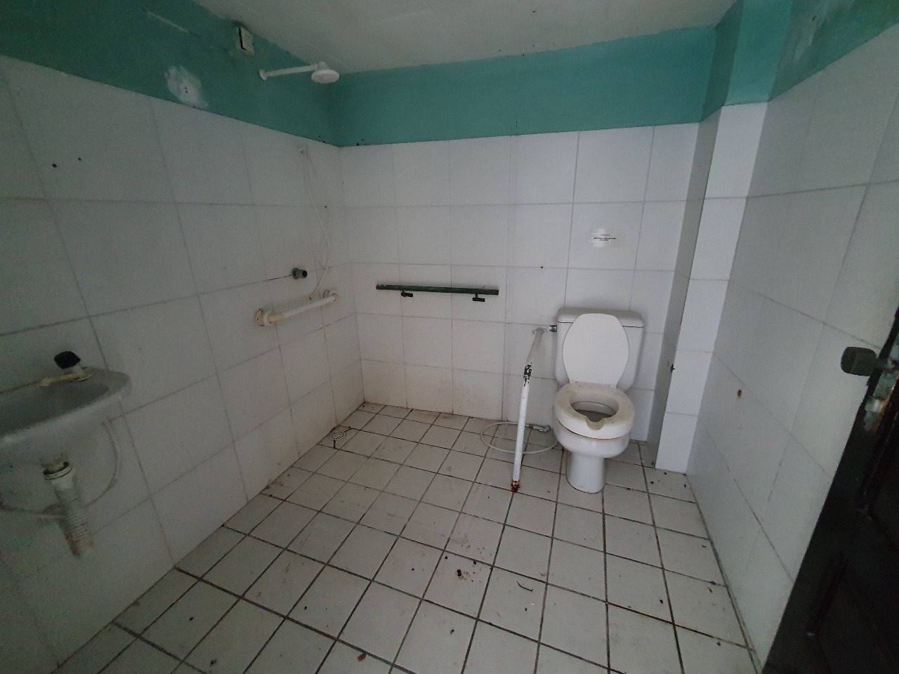 Casa Comercial para aluguel no Iputinga: 