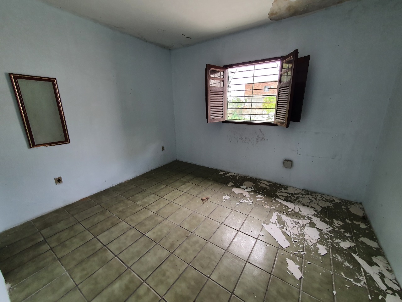 Casa Comercial para aluguel no Iputinga: 