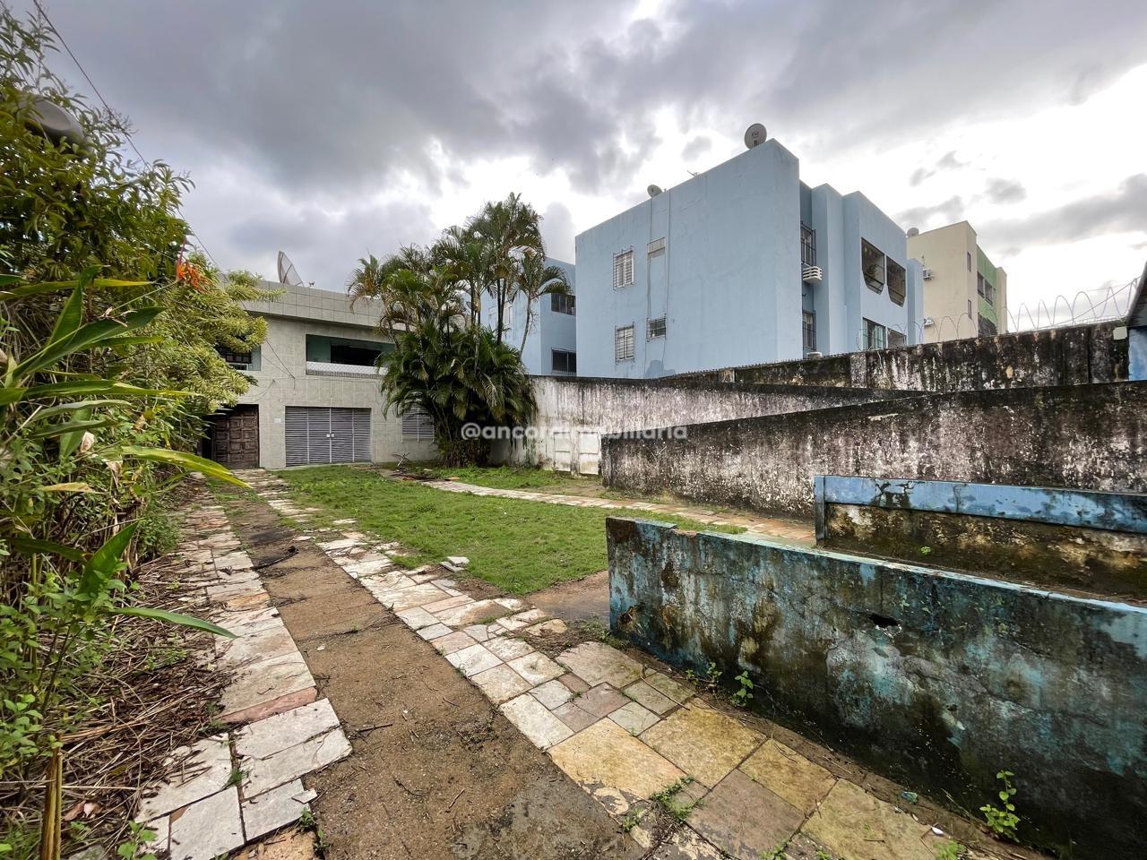 Casa Comercial para aluguel no Iputinga: 