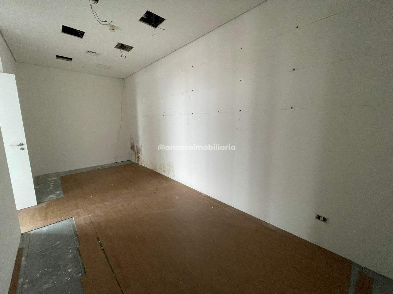 Sala para aluguel no Boa Viagem: 