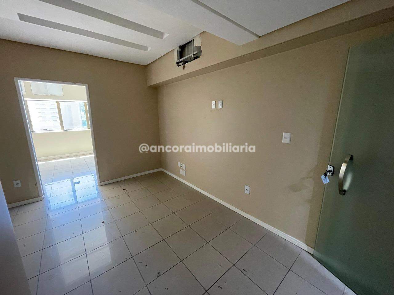 Sala para aluguel no Ilha do Leite: 