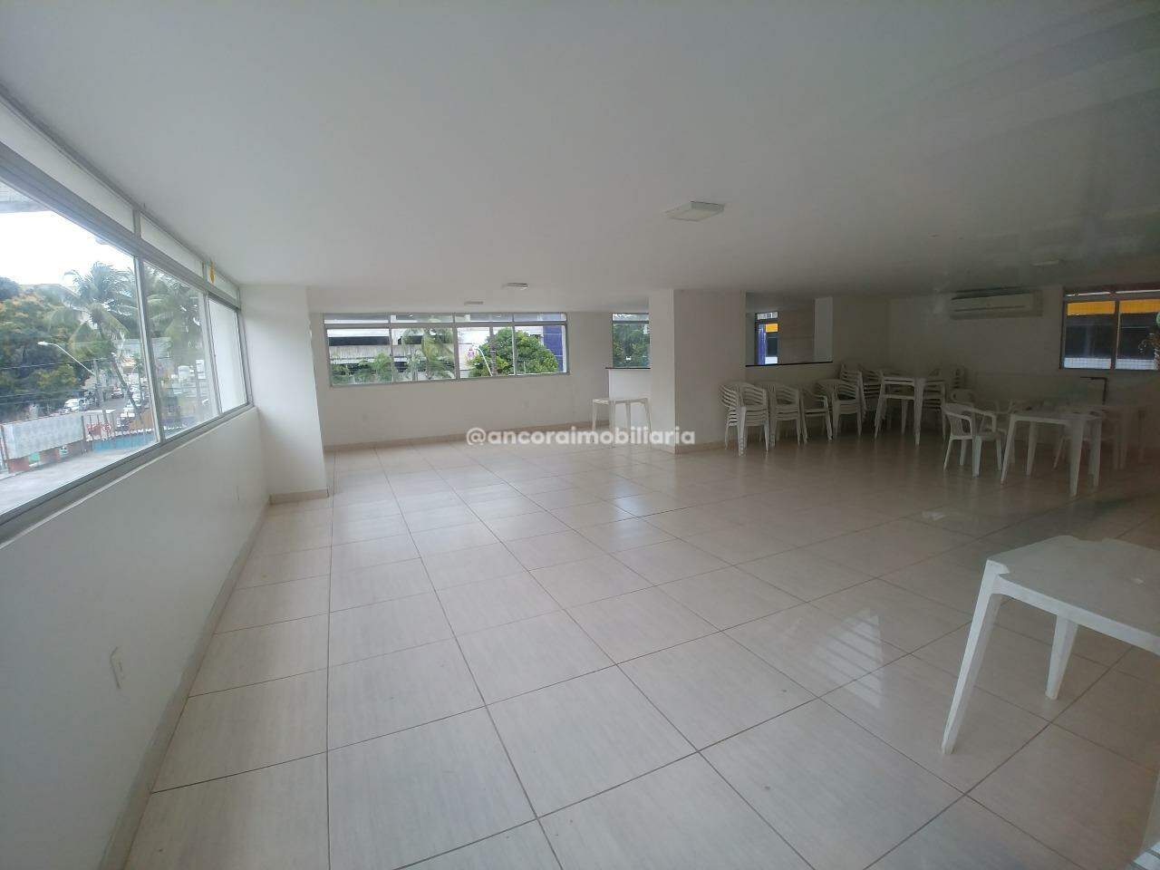 Apartamento para aluguel no Derby: 